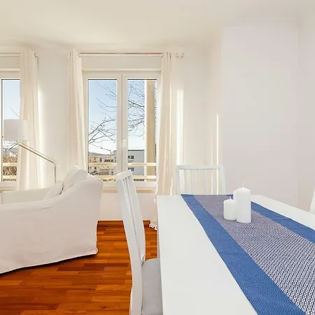 Apartman Flat In Alges With River Views